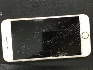 iPhone6s ガラス割れ修理