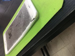 iPhone6splus変型破損