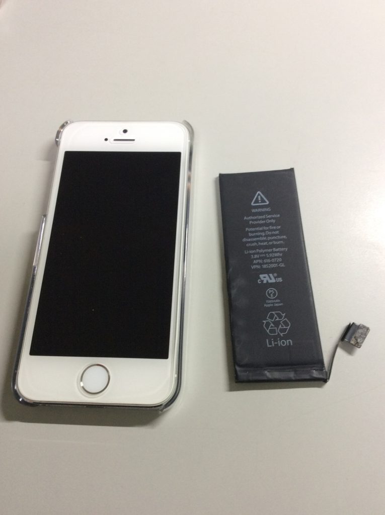 iPhone5sバッテリー交換